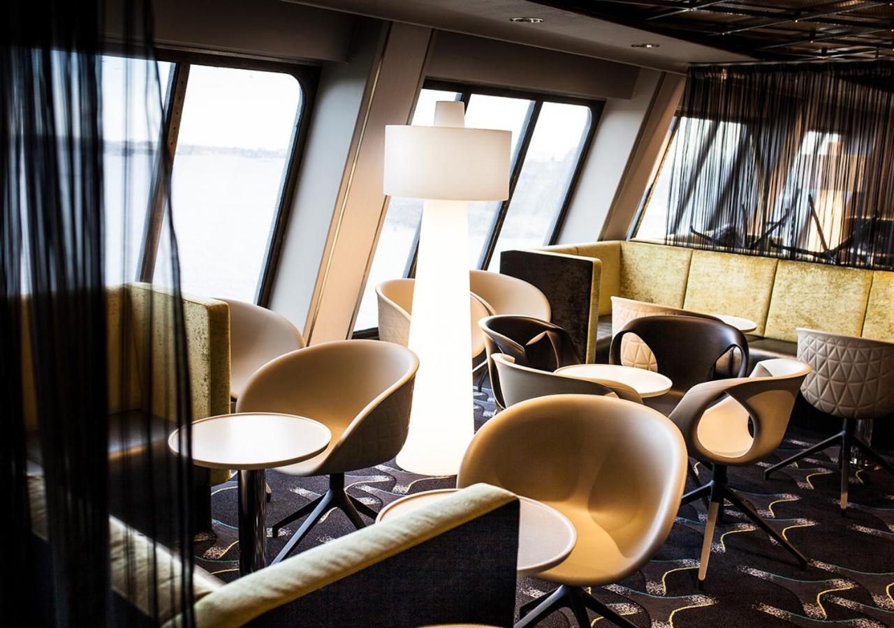 Viking Line Ferry Gabriella - 2-Night Cruise Stockholm-Helsinki-Stockholm Hotel Buitenkant foto