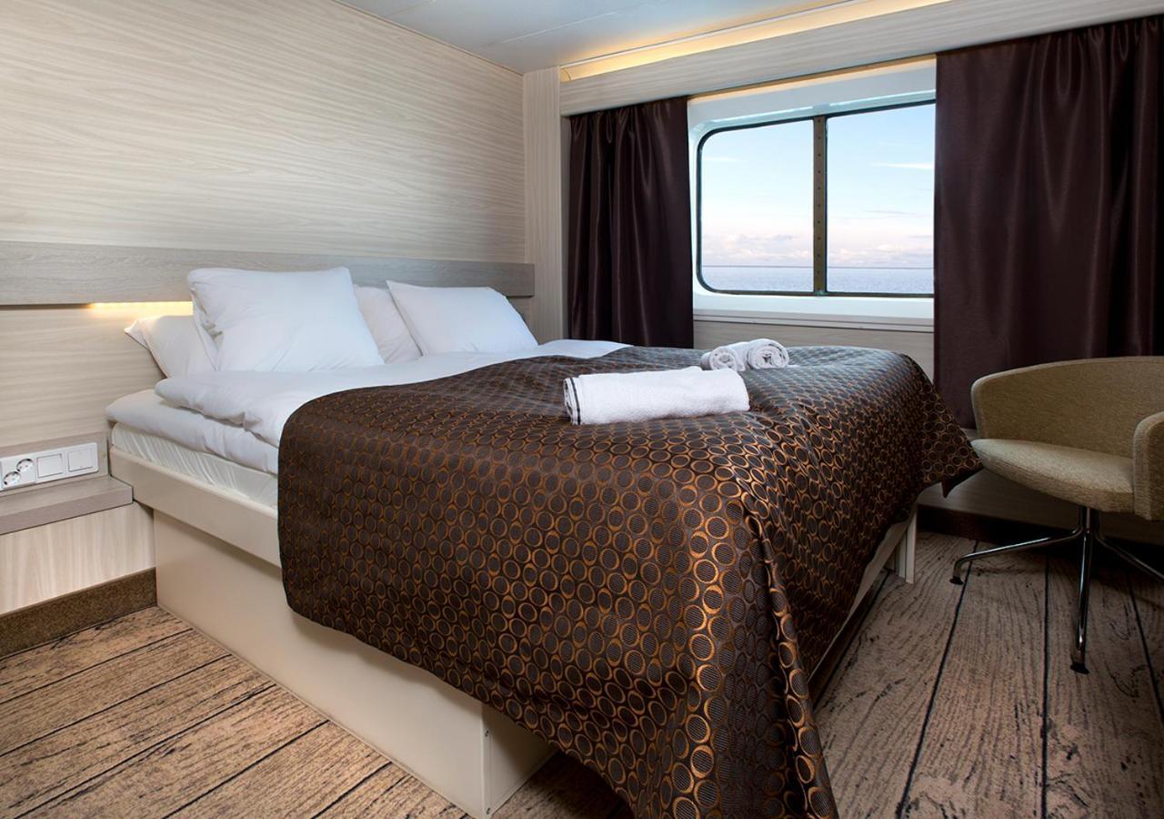 Viking Line Ferry Gabriella - 2-Night Cruise Stockholm-Helsinki-Stockholm Hotel Kamer foto