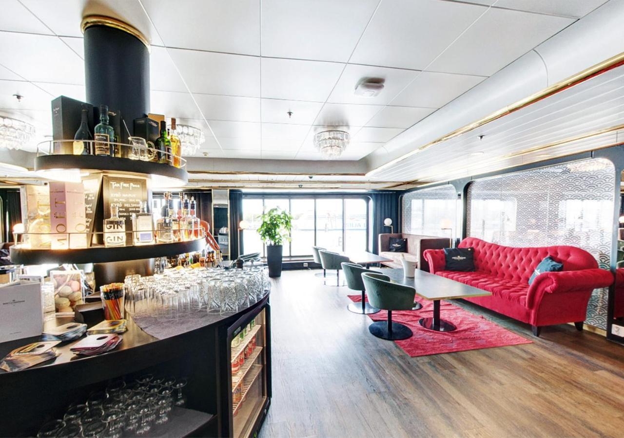Viking Line Ferry Gabriella - 2-Night Cruise Stockholm-Helsinki-Stockholm Hotel Buitenkant foto