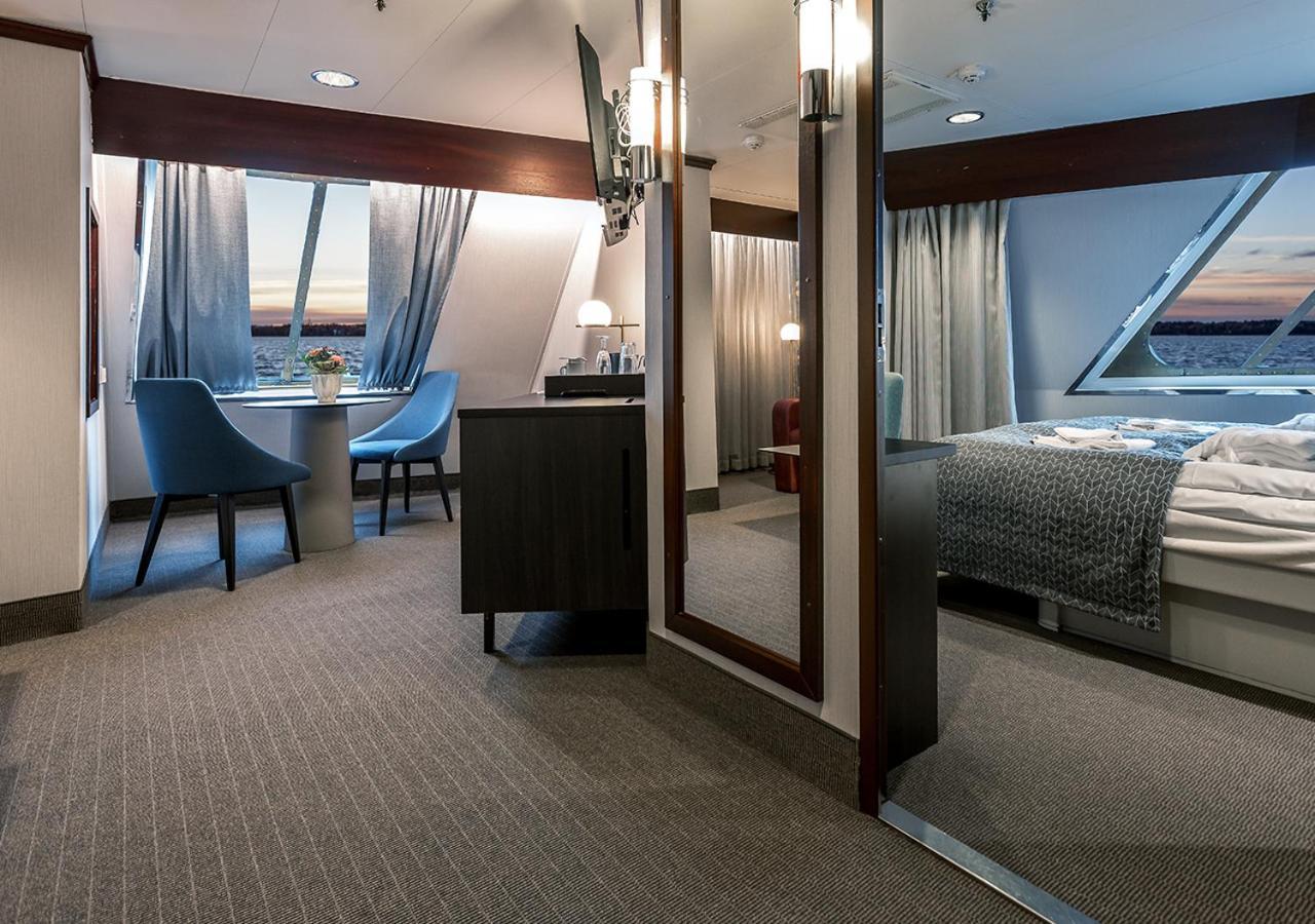 Viking Line Ferry Gabriella - 2-Night Cruise Stockholm-Helsinki-Stockholm Hotel Kamer foto